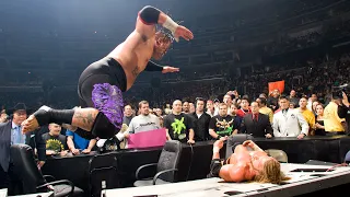 Triple H vs. Umaga – Street Fight: WWE Cyber Sunday 2007