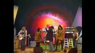 jefferson airplane   volunteers   live 19 8 69