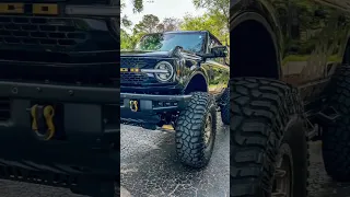 Bucked Bronco 22 Bronco on 40s #fordbronco #40s #bronco