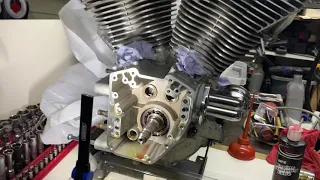 Harley Davidson twin cam 88 dyna gear drive conversion @CustomCruisersLimited getting ready part 1