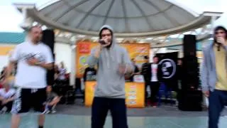 Выступление ПАПИРОУ на Urban Kidz 2012.MOV