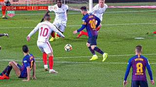 Lionel Messi's Playmaking Skills are On Another LEVEL....