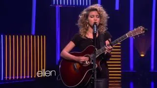 Tori Kelly Performs 'Dear No One' on Ellen