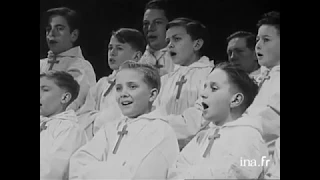 "Noël Historique": Notre Dame Cathedral 1948