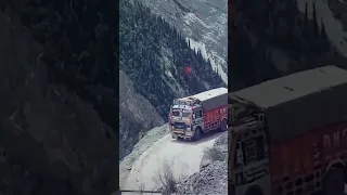 Largest tunnel in India 😱#tunnel #zojilatunnel #kashmir #short #ytstudio #ytshorts #motivation