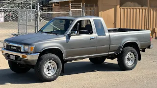 For Sale: 1989 Toyota Pickup 4WD Xtra-Cab SR5!!