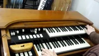 Hammond M3 organ with foldback and left hand bass demonstration (organ solo)