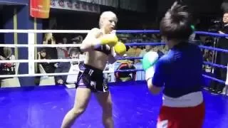 Юлия Куценко vs Умутай Айтиева. Тольятти. 13.02.2016 Women's professional boxing: powerful Ko.