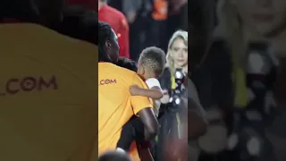 Aleyna tilki Galatasaray şampiyon kutlaması