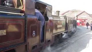 Merddin Emrys puillingvntage train plus boat out of Porthmadog station