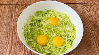 Just pour the eggs over the zucchini! A very delicious and extremely quick breakfast recipe!