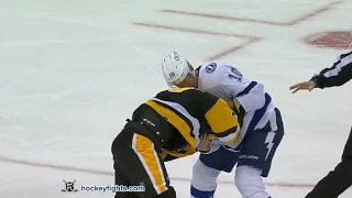 Corey Perry vs Sam Lafferty Oct 26, 2021