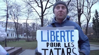 Россия: активисты вышли в защиту крымских татар