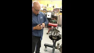 Evinrude V4 Crossflow Piston Install