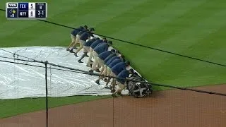 TEX@NYY: Bad weather hits Yankee Stadium