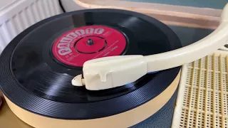 Don’t Jump Off The Roof Dad ( Tommy Cooper - 1961 ) Argosy SP1 Record Player.