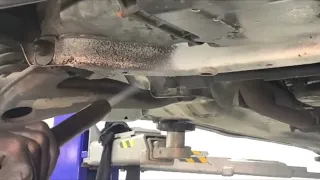 Dry ice blasting in car workshops