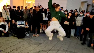 [STREET ARTIST] BLACK MIST: ALINA. HONGDAE BUSKING (HALAZIA) 230305.