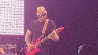 Joe Satriani - Voodoo Child (Slight Return) solo - 10/4/2019 - Oakland, CA