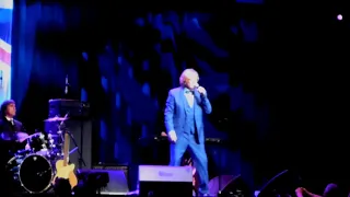 Herman's Hermits Peter Noone - All My Loving (The Beatles) [Casino Rama; May 25, 2018]