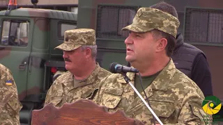 Донеччина: Міністр оборони нагородив кращих танкістів та військових розвідників