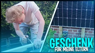 Balkonkraftwerk GESCHENK für MEINE ELTERN | Solarprojekt Folge 16 🎁 GamePvP