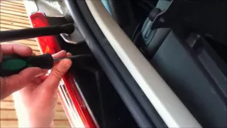 Ford Focus MK2 (UK) replace brake/indicator light