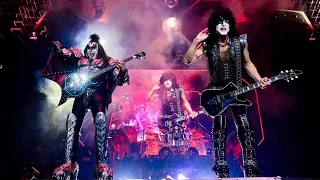 KISS - Tears Are Falling - Live  Ziggo Dome Amsterdam 🇳🇱 21 July 2022