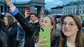 МЕГА ХИТ ВСЕХ ВРЕМЁН ФАНТАЗЕР! ПИТЕР! ❤️😊 КАВЕР-ГРУППА АЙДАХО И ТАНЦОР МАЙКЛ НА НЕВСКОМ!#id_aho