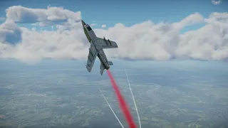 War Thunder "Just Flying". Simulator mode.