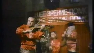 1985 Wendy's stereotypical Cold War era anti-Communism commercial.