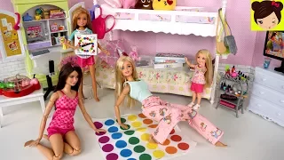 Barbie Rutina de Noche Pijamada de Hermanas - Habitacion con Literas de Muñecas