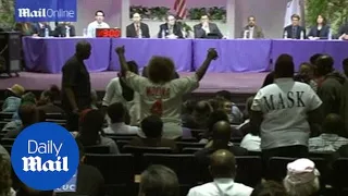 Residents voice anger at Ferguson city council meeting 9/9 - Daily Mail