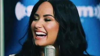 Demi lovato laughing for 3 minutes