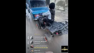 Hasbulla crashes in car