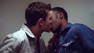 Multigay Couples | Kiss Me