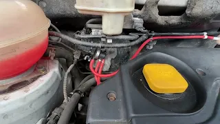 Freelander 1 Under the Bonnet tour - Intake and Vacuum systems.