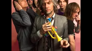 The Flaming Lips - Lucy In The Sky With Diamonds