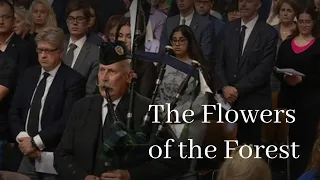 Bagpiper plays the Lament, "The Flowers of the Forest", HM Queen Elizabeth II, 9th September 2022