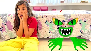 Sarah e a história do  monstro debaixo da cama ! Monster under the bed story