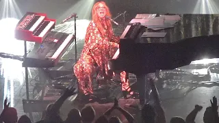 Tori Amos, God (live), Paramount Theatre, Oakland, June 10, 2022 (HD)