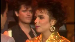 Dick Clark Interviews Scandal- American Bandstand 1984