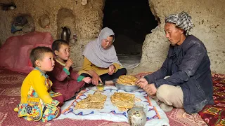 Most hard lifestyle in world | lifestyle of 2000 Years ago | Village life Afghanistan