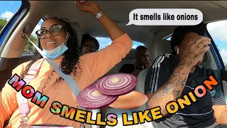Questa Mom Smell Like Onion (PRANK) HILARIOUS!!!