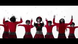 Chi Pu   ĐÓA HOA HỒNG QUEEN   Official M V Dance Version Trim