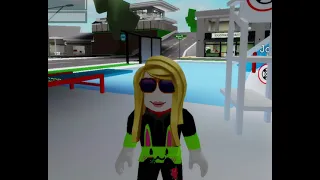 Roblox magyarul - Szuperlány is bemutatkozik