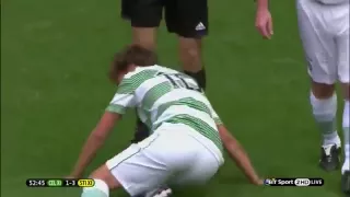 Louis Tomlinson Gets Hurt Playing Football! - OneDirection Louis hurt!