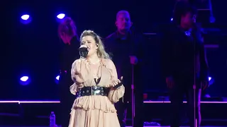 Kelly Clarkson - Piece by Piece live in Las Vegas Aug 5th, 2023