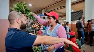 Unintentional ASMR: visiting a public market in Cuenca for a "limpia" (cleansing) ritual [音フェチ]
