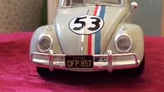 Hot Wheels Elite Herbie The Love Bug Disney 1/18